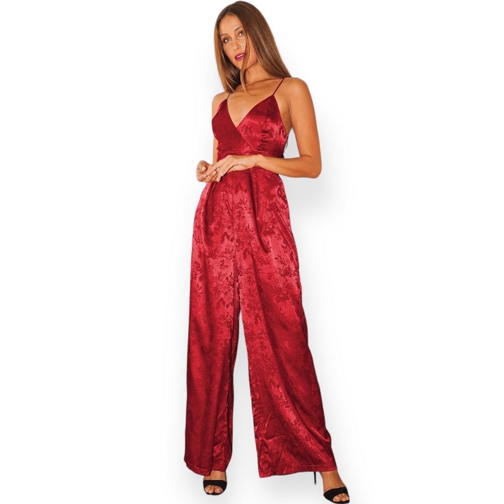 Lulu’s Darling NWT Wine Red Satin Floral Jacquard Wide-Leg Jumpsuit Size X Small